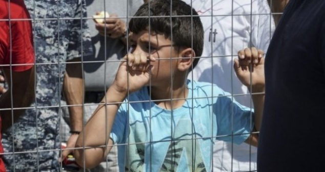 Власти США снова вернули детей родителям-нелегалам