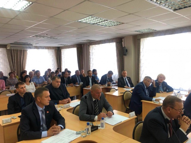 Ачинский городской Совет депутатов узаконил новую корректировку бюджета и присвоил новое наименование скверу