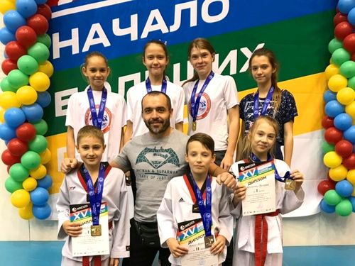 Ачинскиe тхэквондисты победили на соревнованиях международного уровня
