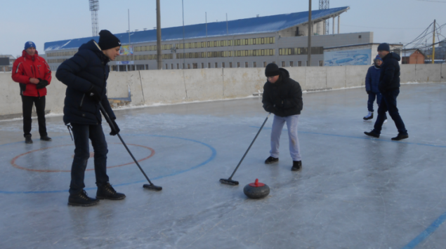 Ачинцев приглашают бесплатно поучаствовать в турнире по кёрлингу