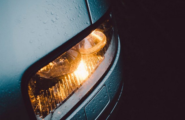 Полировка фар автомобиля своими руками: технология, инструменты, порядок действий