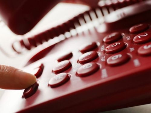 В Ачинске продолжает работу «Горячая линия» по вопросам качества смарт-устройств