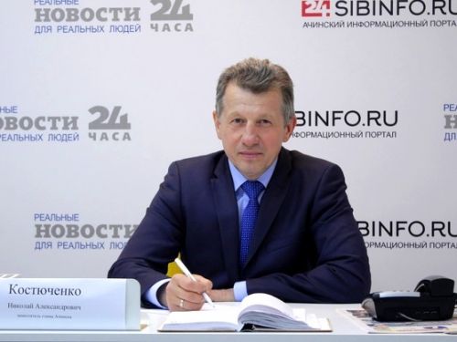 Заместитель Главы города Николай Костюченко ответил на вопросы горожан