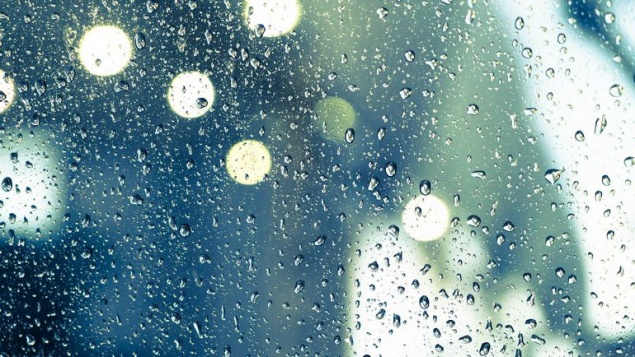 Центр и юг Красноярского края накроет ливнями и ветром