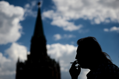 Названы риски рекомендаций Минздрава для курильщиков