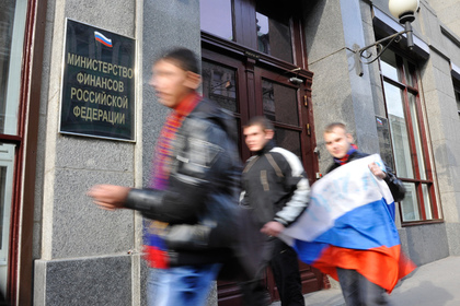 Определены крупнейшие должники России