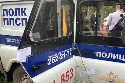 Появились подробности изнасилования россиянки полицейскими в служебной машине