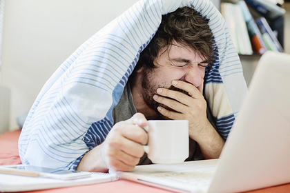 Выяснено отношение россиян ко сну в рабочее время