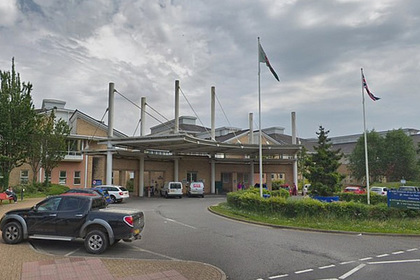 Сломавшая ногу женщина понадеялась на помощь врачей и умерла