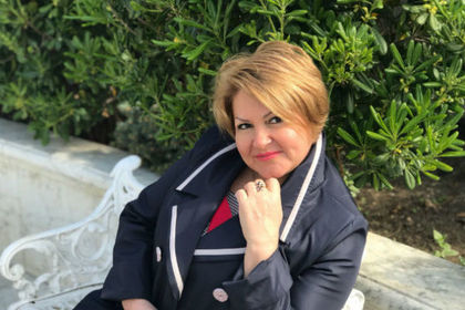 Российской чиновнице пригрозили увольнением из-за селфи в «шоколадной» ванне