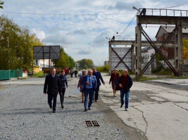 Присвоение названия улице, устройство пешеходных дорожек, возможность продления автобусного маршрута: Глава Ачинска поручил разработать схему благоустройства Южной Промзоны