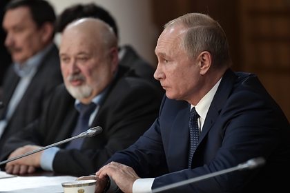 Путин пообещал бесплатное второе высшее образование для творческих профессий