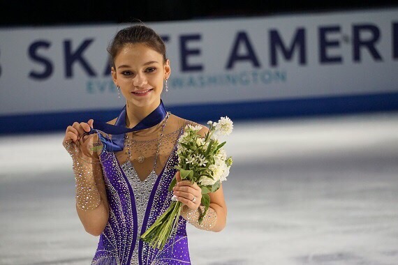 «Шансов почти нет»: Авербух оценил перспективы на победу красноярки Софьи Самодуровой в чемпионате России