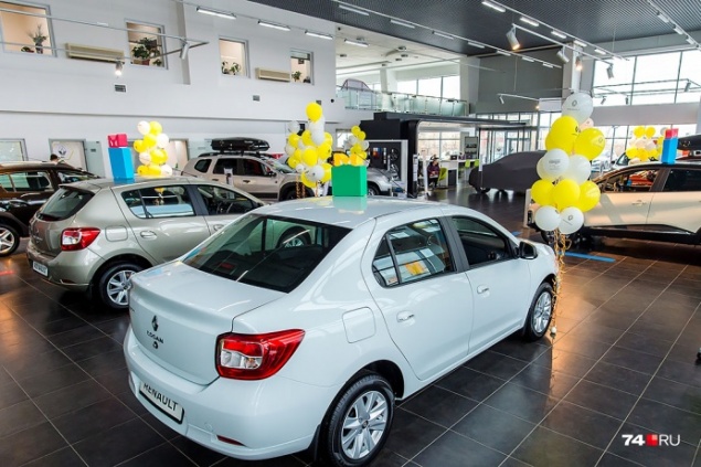 Lada Vesta перевалила за миллион: автопроизводители дружно переписали ценники