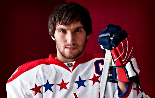 Овечкин одним броском травмировал российского одноклубника