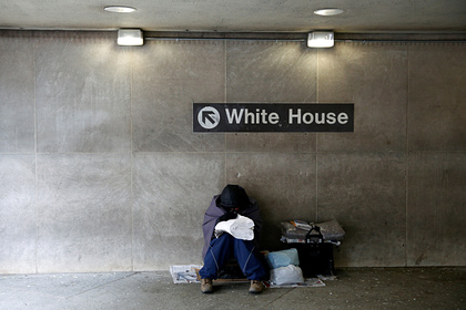 Каждому пятому американцу предрекли потерю работы из-за коронавируса