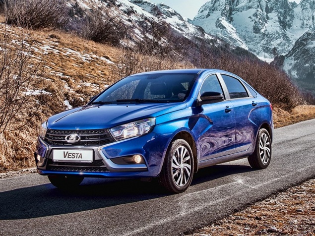 АвтоВАЗ объявил об отзыве Lada Vesta в России