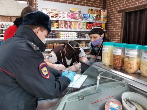 Мобильные группы Ачинска продолжают проверять предпринимателей на соблюдение правил предупреждения распространения коронавирусной инфекции - оперштаб при Главе города