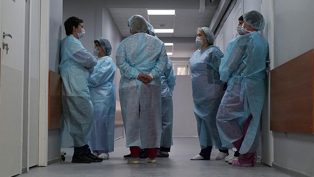 Владимир Путин освободил от НДФЛ выплаты лечащим коронавирус врачам