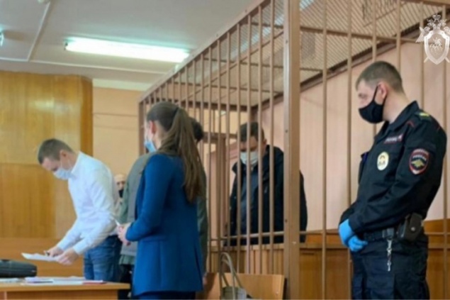 Петицию за освобождение начальника цеха, где произошел разлив топлива, подписали больше 4 тысяч человек