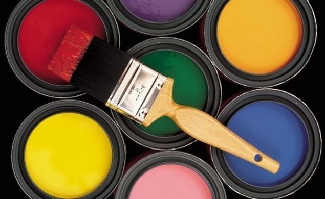 Как снять краску со стен?