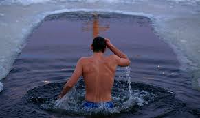 Хакасия не стала отменять крещенские купания. Список прорубей