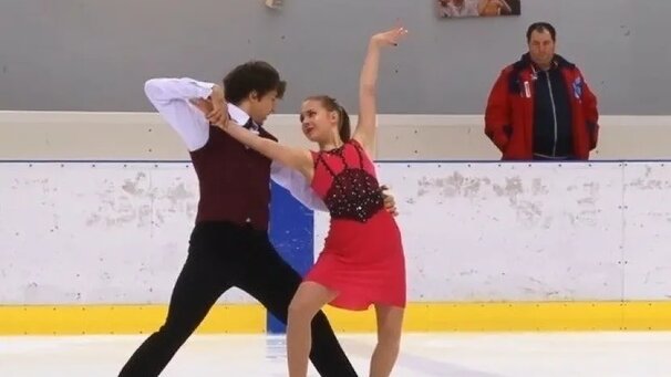 «Цена — от двухсот рублей»: красноярцы всё еще могут купить билеты на первенство России по фигурному катанию среди юниоров