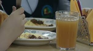 В детских садах и школах Зеленогорска детей кормили запрещенными продуктами