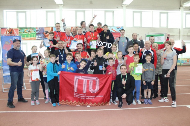 В Ачинске 90-летие ГТО отметили массовой сдачей нормативов