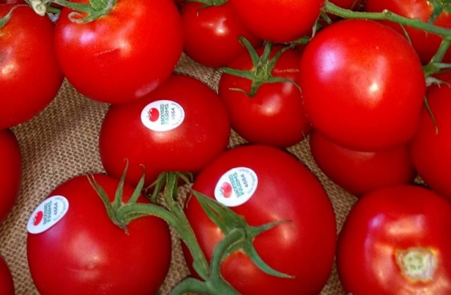 Роспотребнадзор рассказал красноярцам, как по наклейкам распознать полезные фрукты и овощи из-за рубежа