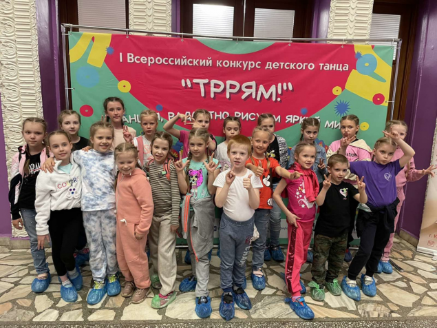 Первые победы юных танцоров образцового ансамбля «Современник»