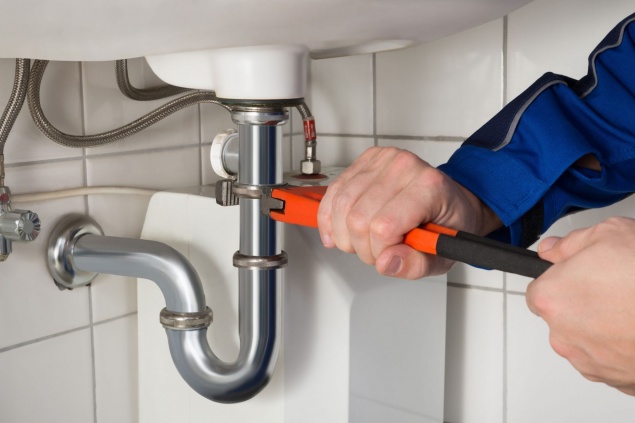 Как не затопить соседей: 8 советов для ремонта ванной