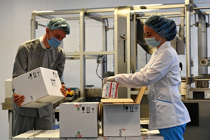 Инфекционист раскрыл сроки возобновления роста заболеваемости COVID-19 в России