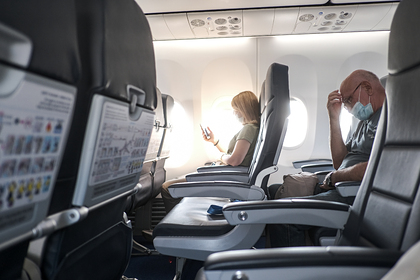 Авиабилеты на полеты по России резко упали в цене