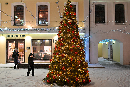Россиянам назвали даты новогодних выходных