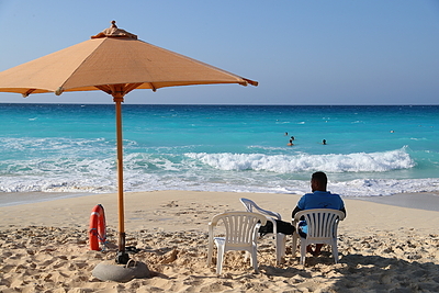 Россиянам спрогнозировали падение цен на отдых в Египте