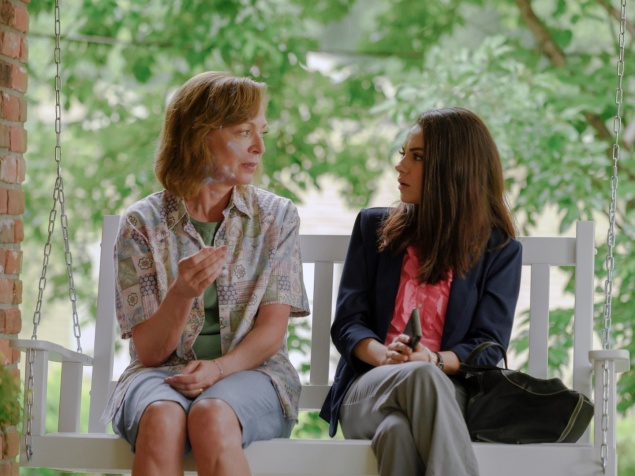 Дать дуба в округе Юба (2020) - Забитая жена становится звездой эфира после внезапного исчезновения мужа. Черная комедия режиссера «Прислуги»