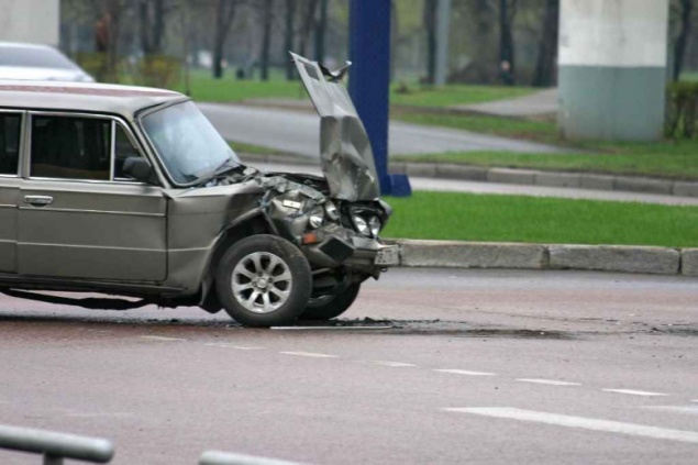 Можно ли взыскать ущерб со своей страховой, если у виновника ДТП нет ОСАГО?
