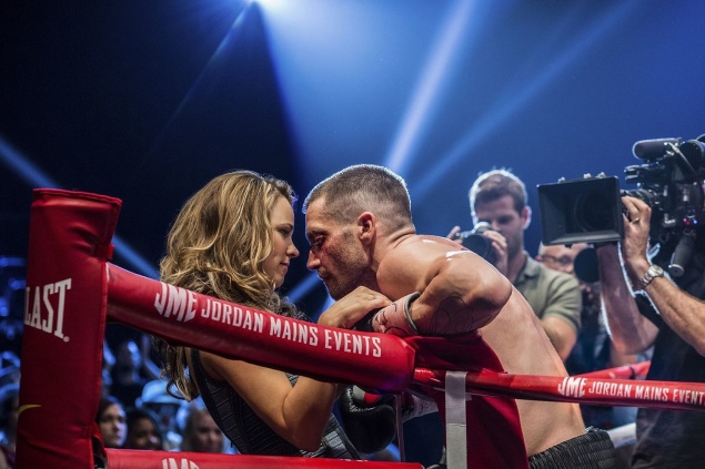 Боксер-чемпион занимается саморазрушением. Спортивная драма «Левша» на телеканале «Т24»