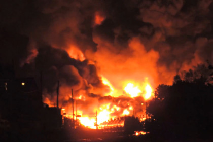 Тысячу канадцев эвакуировали из-за аварии поезда с нефтью