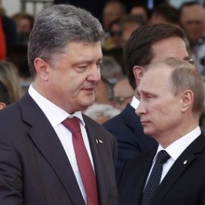 Порошенко раскрыл Путину детали своего мирного плана