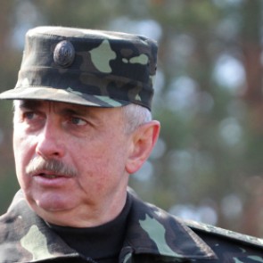 Украинская армия намерена взять в блокаду Донецк и Луганск