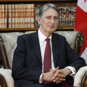 Британия отправит на Украину 10 бронемашин для миссии ОБСЕ