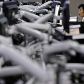 Разработанный западными разведками компьютерный вирус ударил по России