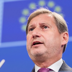 Еврокомиссар рассказал о перспективах вступления Турции в ЕС