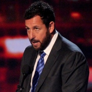 Forbes назвал Адама Сэндлера самым переоцененным актером года