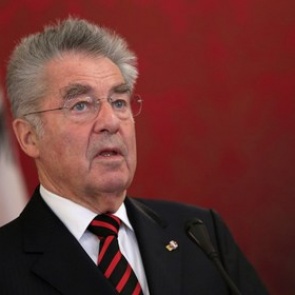 Президент Австрии назвал глупостью новые санкции против России