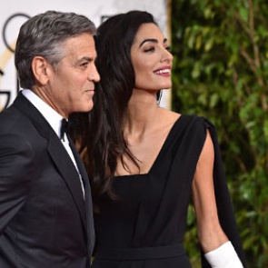 Джордж Клуни пришел на «Золотой глобус» в свадебном костюме