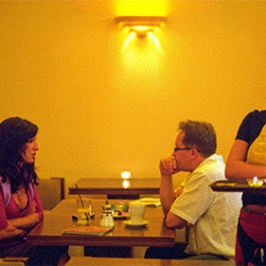 Вечер назвали лучшим временем для серьезного разговора с мужчинами