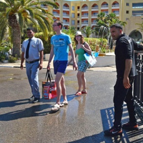 Власти Туниса решили привлечь туристов отменой налога на въезд